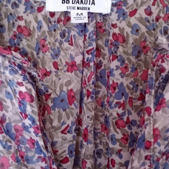 BB DAKOTA  MIDI DRESS SZM - Picture 5 of 9